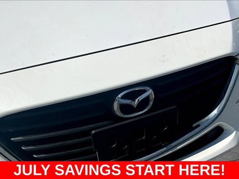 Used 2018 MAZDA MAZDA3 Sport w/ Preferred Equipment Package FWD image 35