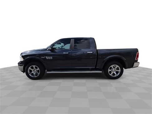 Used 2014 RAM 1500 Laramie w/ Convenience Group image 5