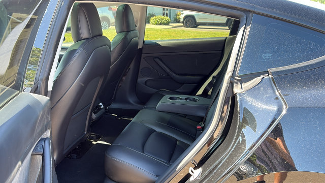 Used 2022 Tesla Model 3 Performance AWD/4WD image 22