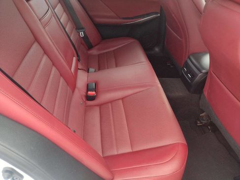 Used 2019 Lexus IS 300 image 22