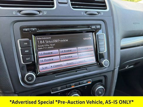 Used 2014 Volkswagen Jetta SE image 41