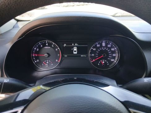 Used 2022 Kia Forte LXS FWD image 30