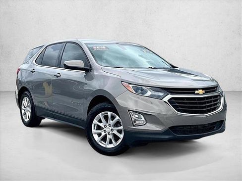 Used 2019 Chevrolet Equinox LT FWD image 12