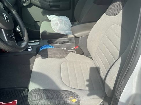 Used 2008 Nissan Xterra S AWD/4WD image 2