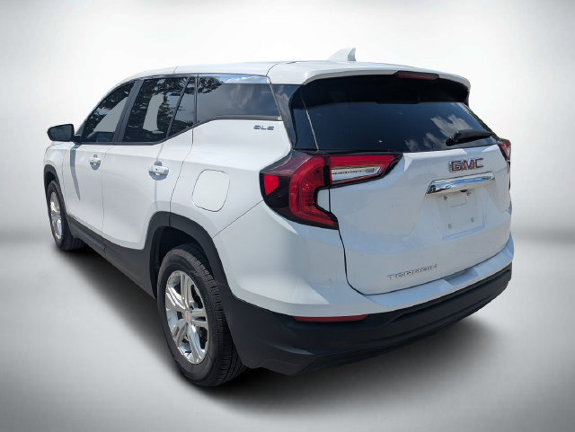 Used 2024 GMC Terrain SLE FWD image 5