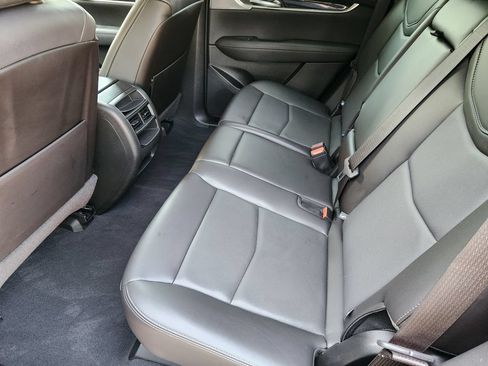 Used 2025 Cadillac XT5 Premium Luxury FWD image 30