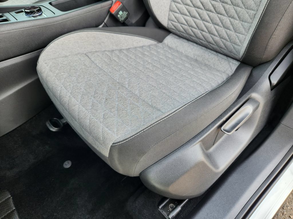 Certified 2025 Volkswagen Tiguan S AWD/4WD image 21