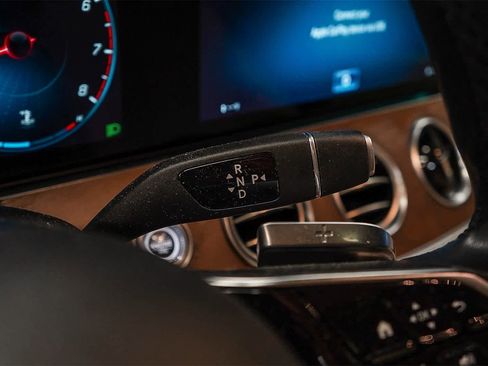 Used 2021 Mercedes-Benz E 350 Sedan image 19