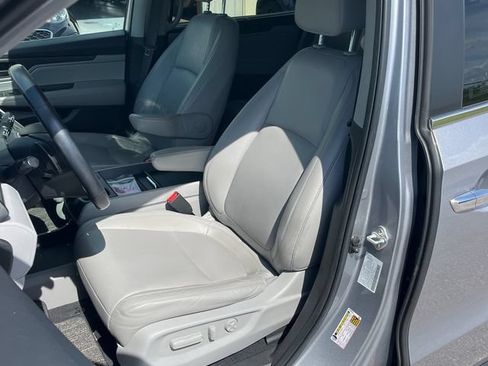 Used 2022 Honda Odyssey EX-L image 10