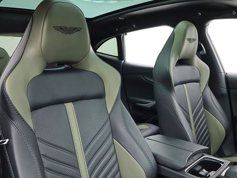 Used 2023 Aston Martin DBX 707 image 37