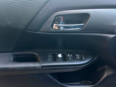 Used 2015 Honda Accord LX image 13