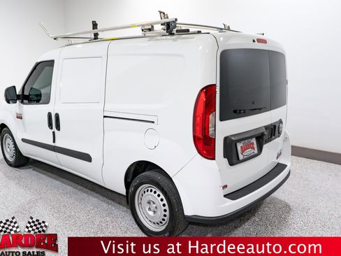 Used 2022 RAM ProMaster City Tradesman w/ Window Group 04 image 3