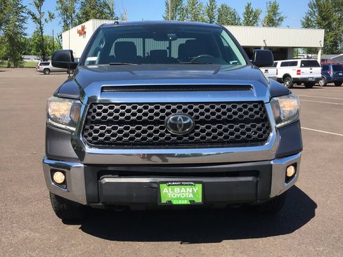 Used 2019 Toyota Tundra SR5 AWD/4WD image 10