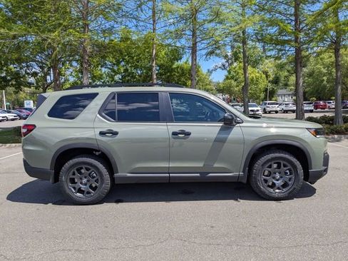 New 2026 Honda Pilot TrailSport image 6