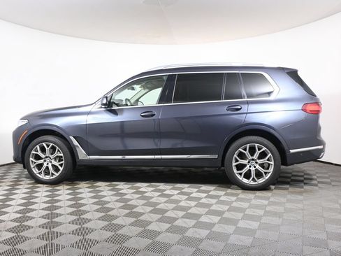 Used 2020 BMW X7 xDrive40i w/ Premium Package AWD/4WD image 2