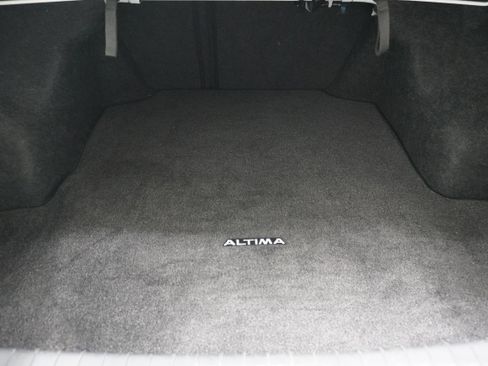 Used 2017 Nissan Altima 2.5 SL w/ Technology Package image 28