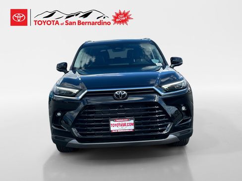 New 2026 Toyota Grand Highlander Limited image 8
