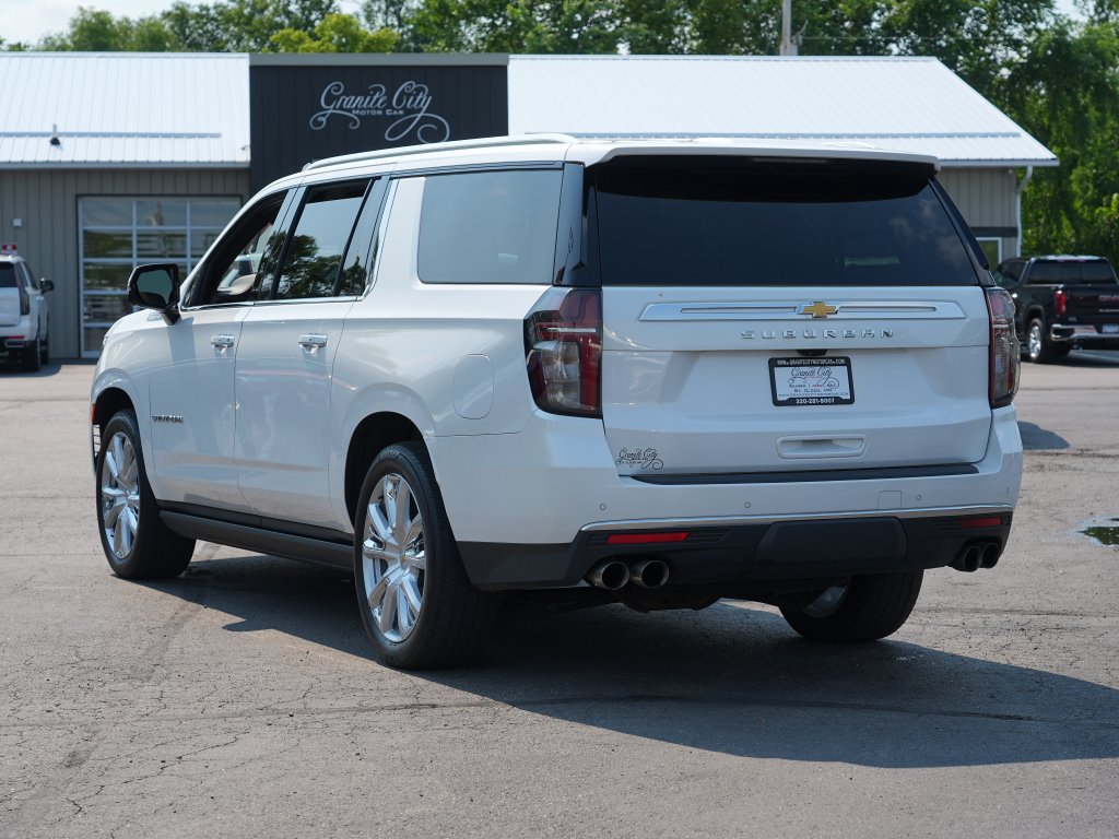Used 2022 Chevrolet Suburban High Country AWD/4WD image 5