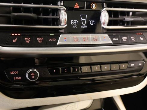 Used 2022 BMW X3 xDrive30i w/ Premium Package 2 image 8