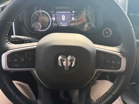 Used 2022 RAM 1500 Big Horn AWD/4WD image 15