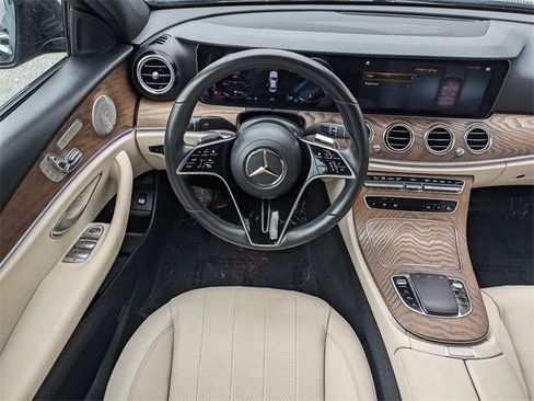 Used 2023 Mercedes-Benz E 350 Sedan image 12