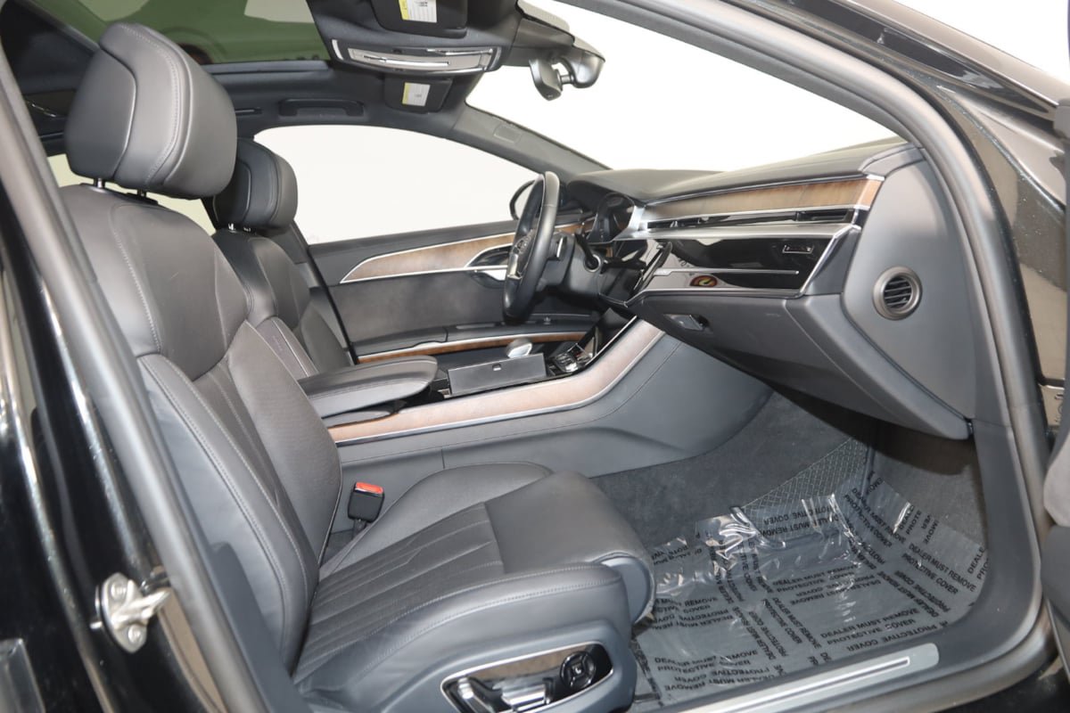 Used 2023 Audi A8 L 3.0T AWD/4WD image 15