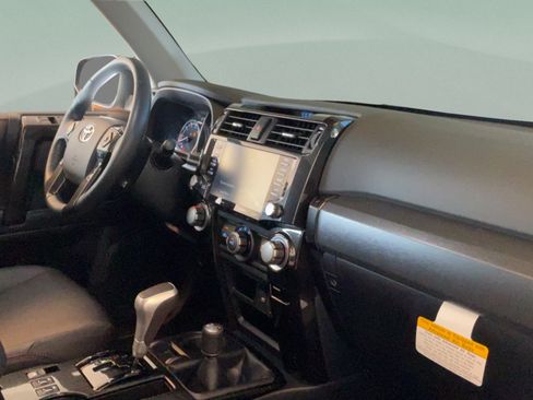Used 2023 Toyota 4Runner TRD Off-Road Premium w/ Moonroof Package AWD/4WD image 48