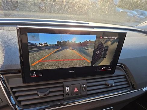 Certified 2025 Audi Q5 2.0T Premium Plus w/ Premium Plus Package image 18