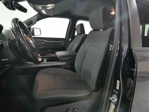 Used 2021 RAM 1500 Big Horn RWD image 9