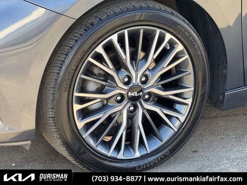 Used 2024 Kia Forte GT-Line w/ GT-Line Premium Package image 31