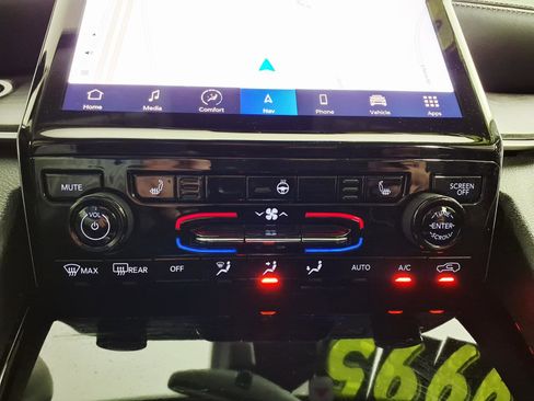 Used 2021 Jeep Grand Cherokee L Limited w/ Trailer Tow Group (B) image 20