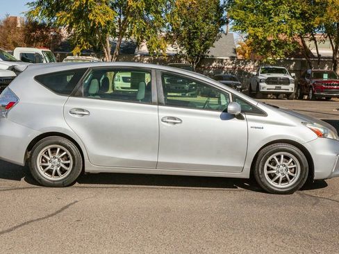 Used 2012 Toyota Prius V Two image 4