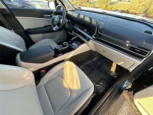 Used 2023 Kia Sportage EX image 22