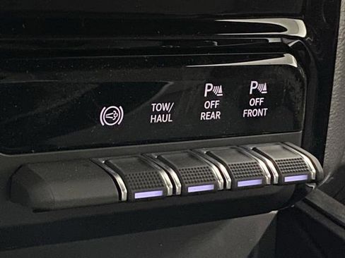 New 2025 RAM 2500 Big Horn image 30