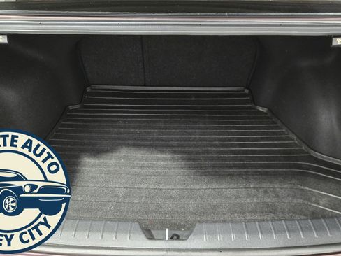 Used 2018 Kia Optima EX w/ Premium Package image 33