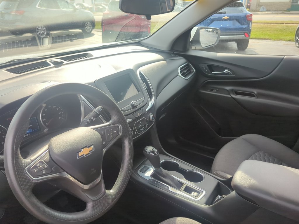 Certified 2019 Chevrolet Equinox LT w/ LPO, Floor Liner Package AWD/4WD image 18