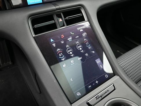 Certified 2025 Porsche Taycan 4S AWD/4WD image 13