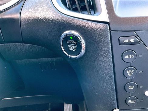 Used 2017 Ford Edge Titanium AWD/4WD image 23