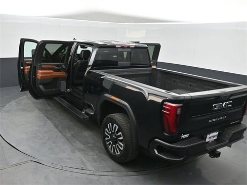 Used 2024 GMC Sierra 3500 Denali Ultimate image 50