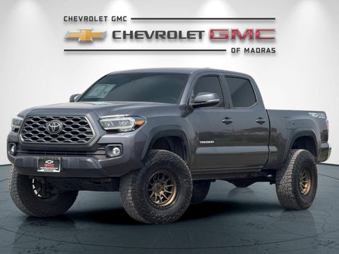 Used 2021 Toyota Tacoma TRD Off-Road AWD/4WD image 7