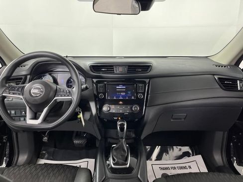 Used 2020 Nissan Rogue S FWD image 37
