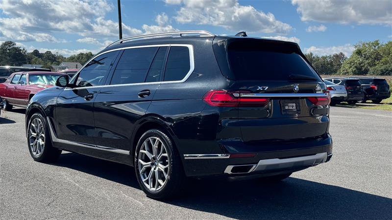 Used 2019 BMW X7 xDrive50i w/ Cold Weather Package AWD/4WD image 11
