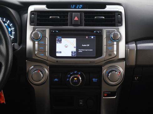 Used 2014 Toyota 4Runner SR5 Premium image 16