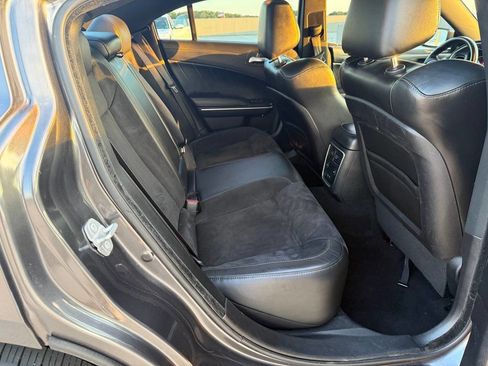 Used 2019 Dodge Charger R/T w/ Plus Group RWD image 14