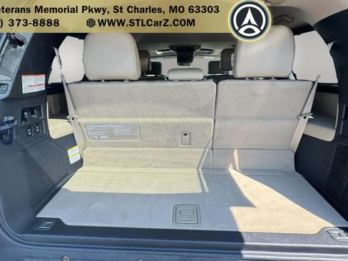 Used 2018 Toyota Sequoia Platinum w/ Carpet Mat Package AWD/4WD image 16