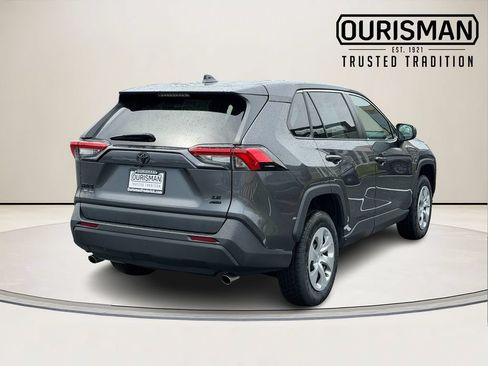 Used 2022 Toyota RAV4 LE AWD/4WD image 7