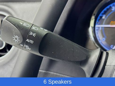 Used 2017 Toyota Corolla L image 14