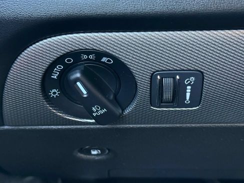 Used 2018 Dodge Durango R/T w/ Trailer Tow Group IV AWD/4WD image 39
