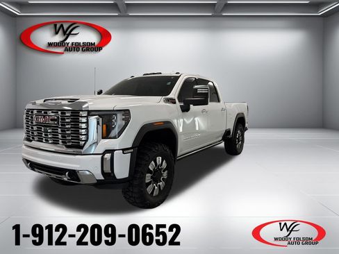 Used 2024 GMC Sierra 2500 Denali w/ Denali Reserve Package AWD/4WD image 1