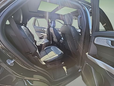 Used 2023 Ford Explorer Timberline w/ Timberline Technology Package AWD/4WD image 14